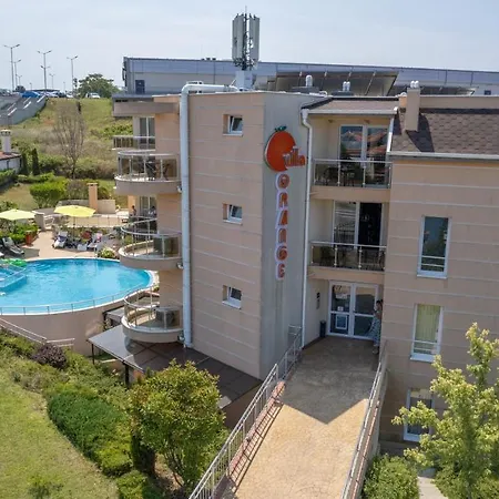 Aparthotel Orange