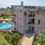Hotel apartamentowy Orange