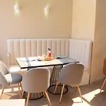 Hotel apartamentowy Orange