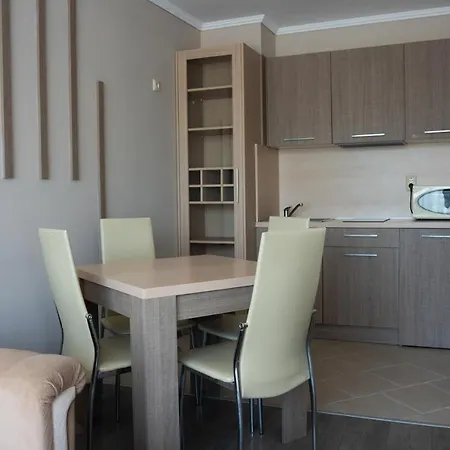 Orange Hotel apartamentowy Sozopol